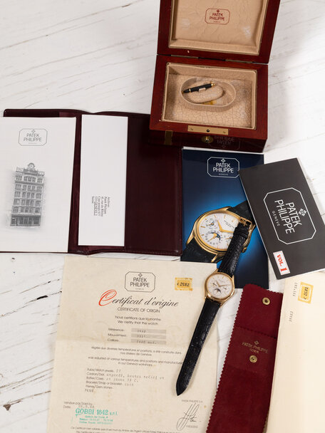 Patek Philippe Patek Philippe Perpetual Calendar Ref. 3940J Second Series – 18K Yellow Gold