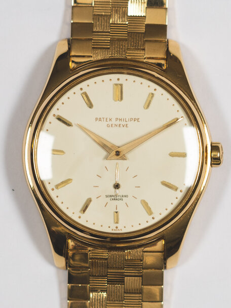 Patek Philippe Patek Philippe Calatrava Ref. 2526 – Serpico y Laino Triple Signed – 18K Yellow Gold (1958)