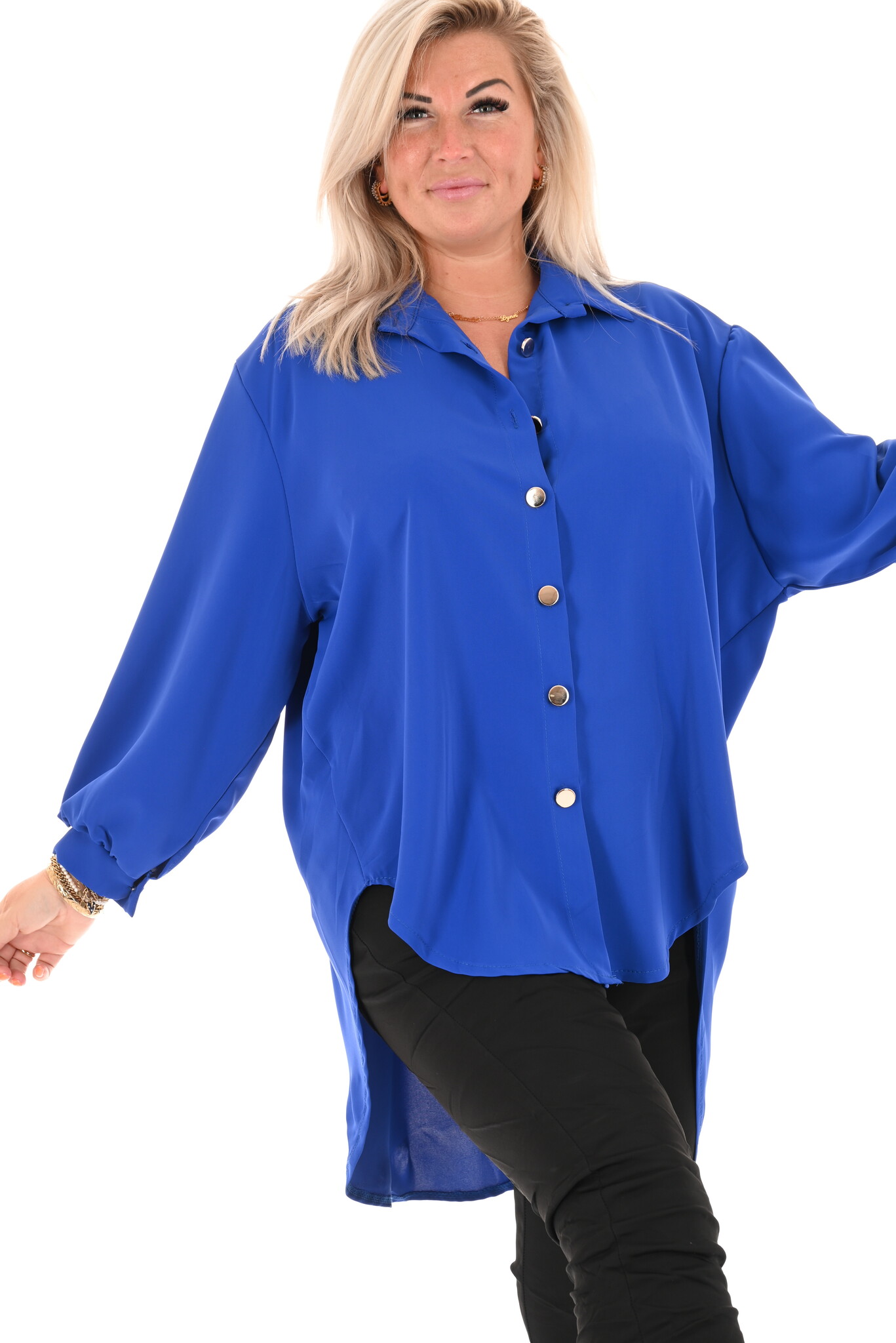 Oversized blouse met knopen detail kobaltblauw - Kip Aloha damesmode