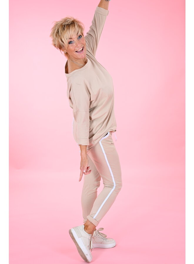 Comfy pak met bies creme