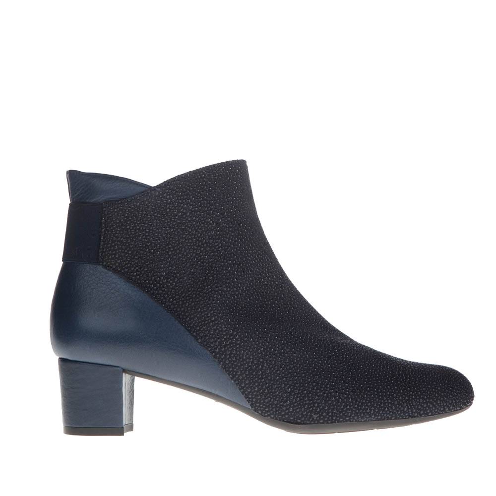 Enkellaarsjes Square Feet blauw leer en suède - Squarefeet.nl