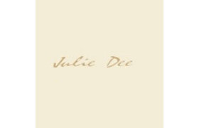 Julie Dee