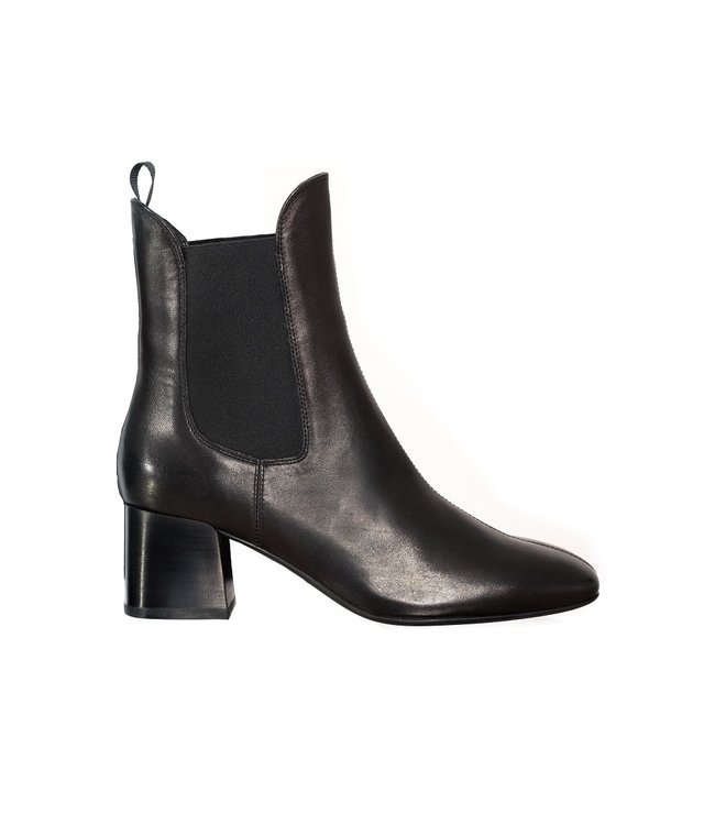 Chelsea boots Unisa zwart leer - Squarefeet.nl