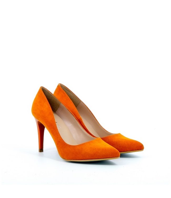 Giulia G8 pumps oranje suède look