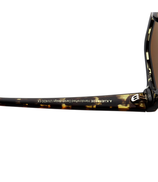 A. Kjaerbede Kaws Zonnebril Zwart/Geel Tortoise