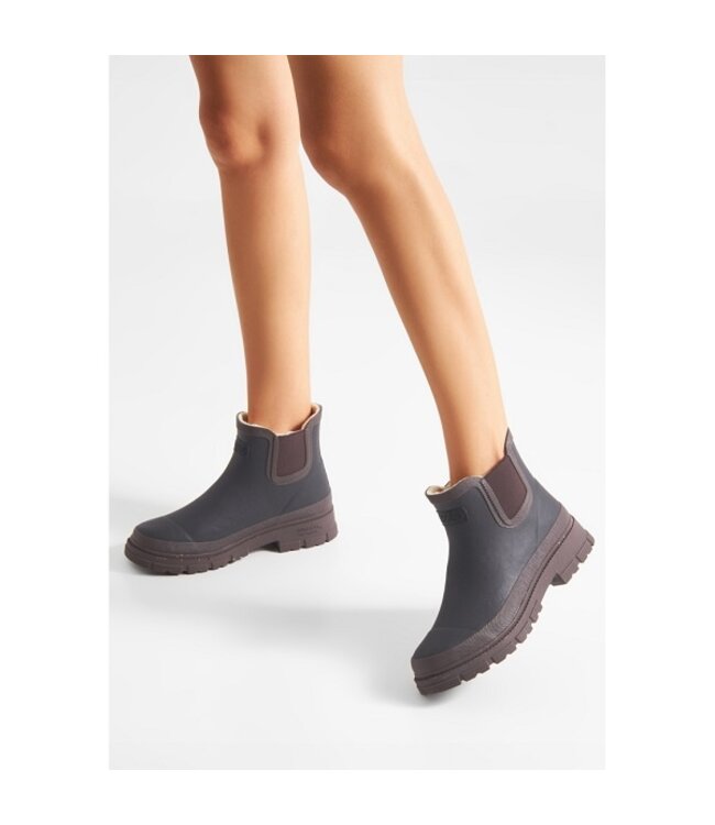 Woden Liv Warm Waterproof boots black-brown