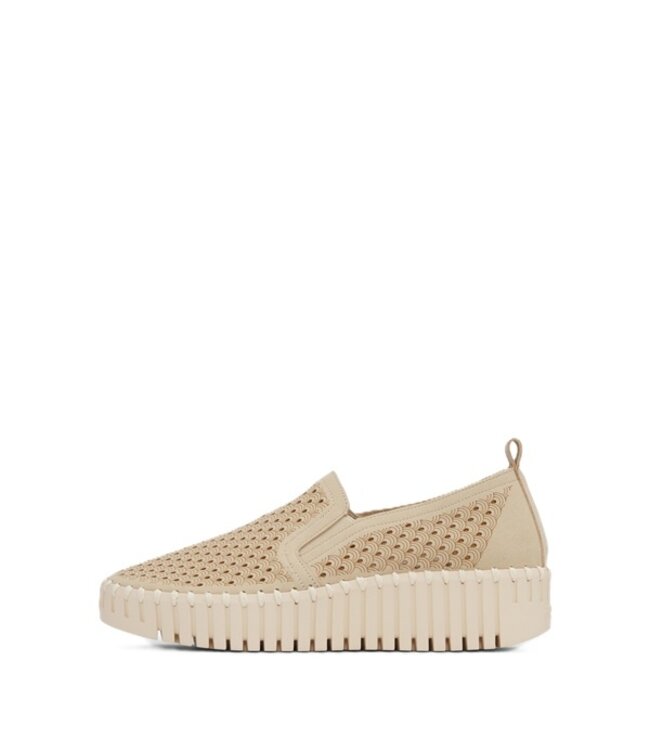 Ilse Jacobsen Tulip slip-on with wedge sole beige