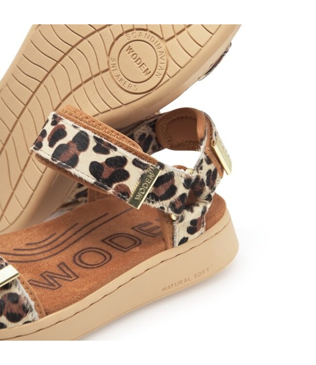 Wood Line Animal Leopard women's sandal