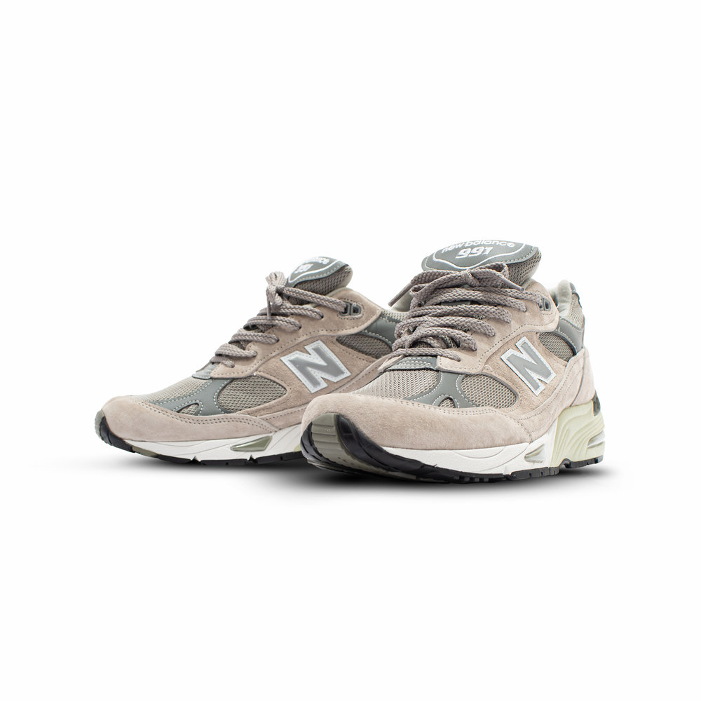 NEW BALANCE 991
