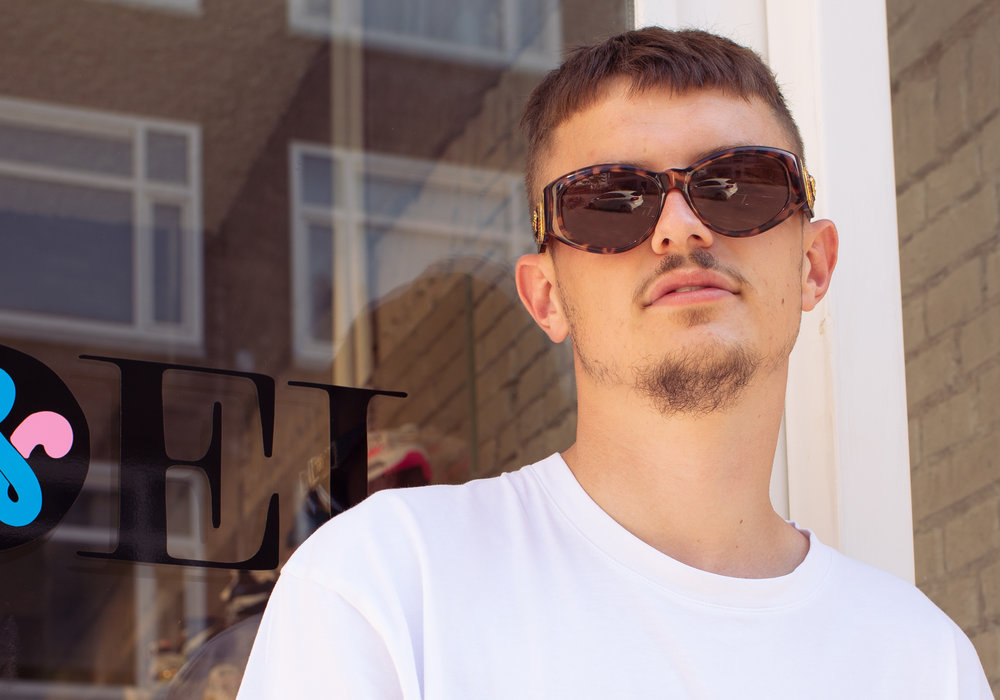 WOEI CLIENTELE: MAX BIJSTERBOSCH WOEI CLIENTELE: MAX BIJSTERBOSCH