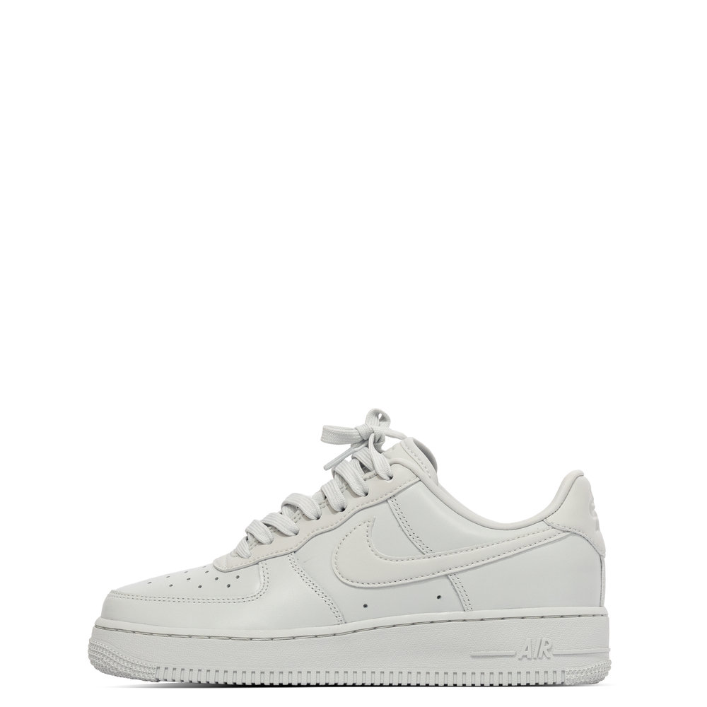 NIKE AIR FORCE 1 ‘07 FRESH