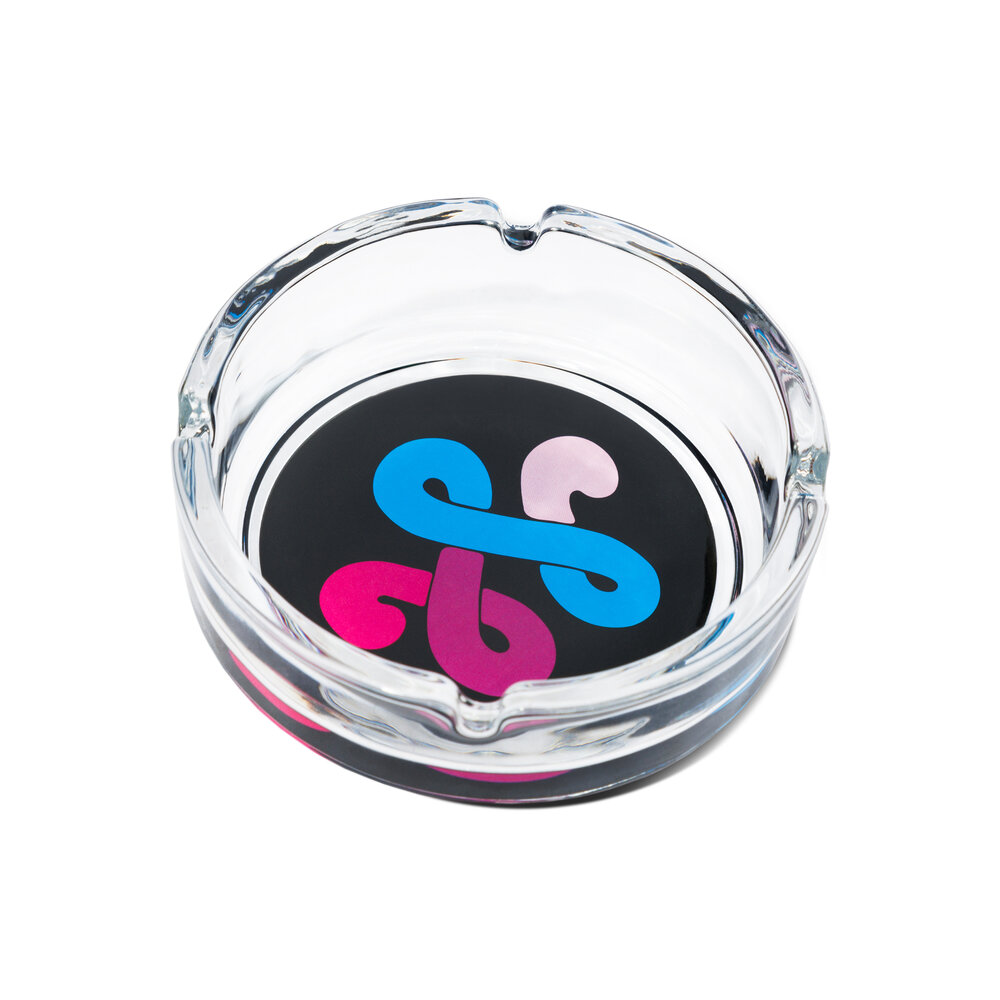 WOEI GLASS ASH TRAY FC LOGO