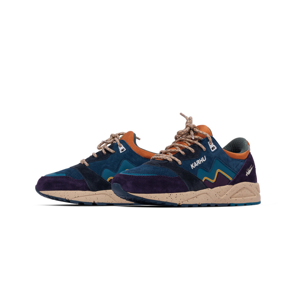 KARHU ARIA 95 'SWEET GRAPE/DEEP LAGOON'