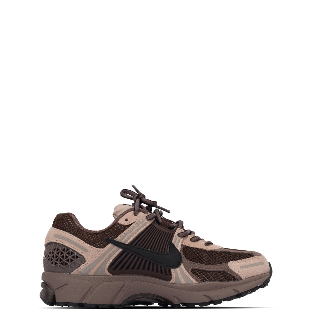 NIKE W ZOOM VOMERO 5