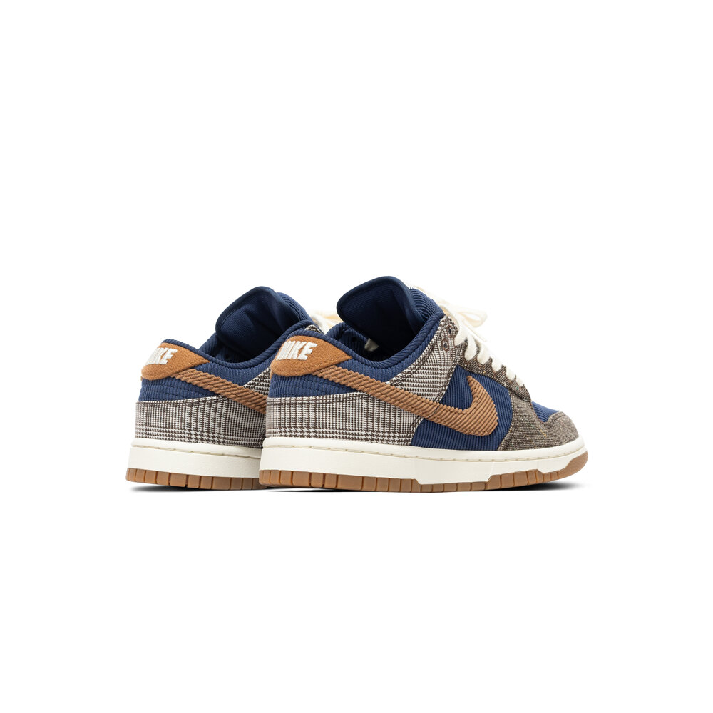 NIKE DUNK LOW PRM