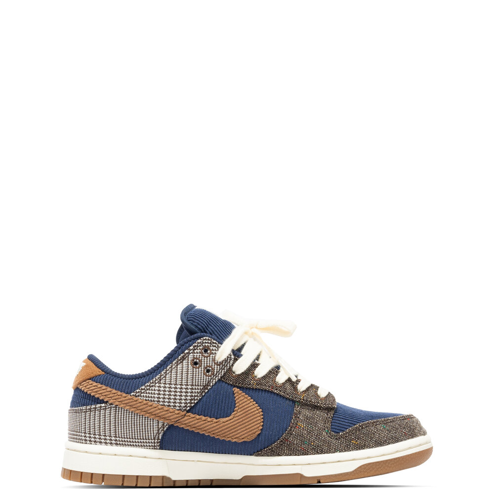 NIKE DUNK LOW PRM