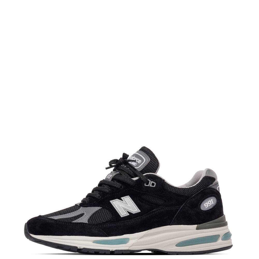 NEW BALANCE 991 V2