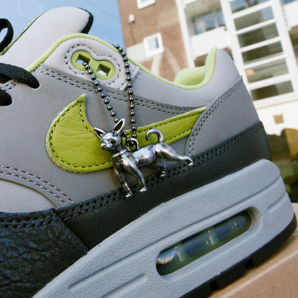 NIKE AIR MAX 1 SP X HUF