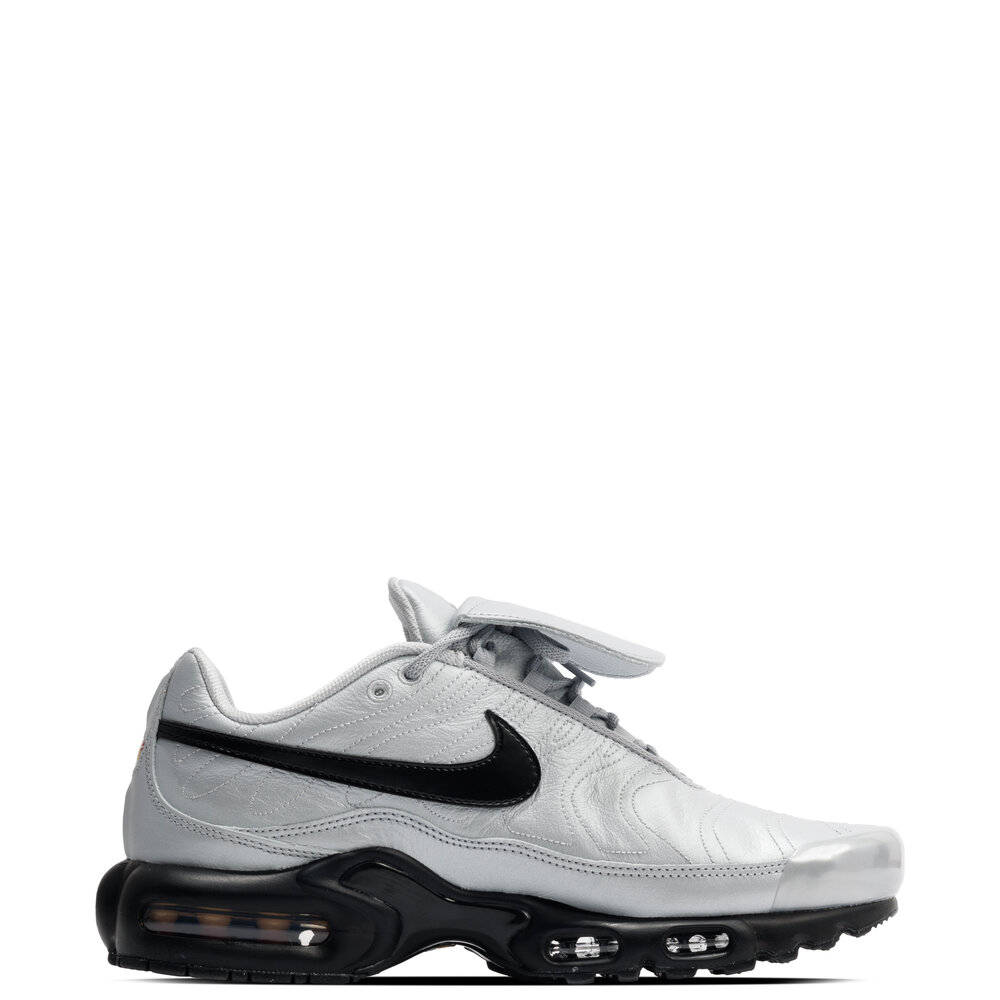 NIKE AIR MAX PLUS TNPO 'METALLIC SILVER'