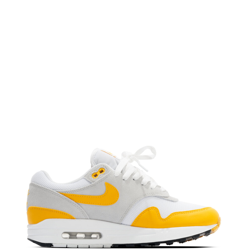 NIKE AIR MAX 1 ESS 'UNIVERSITY GOLD'