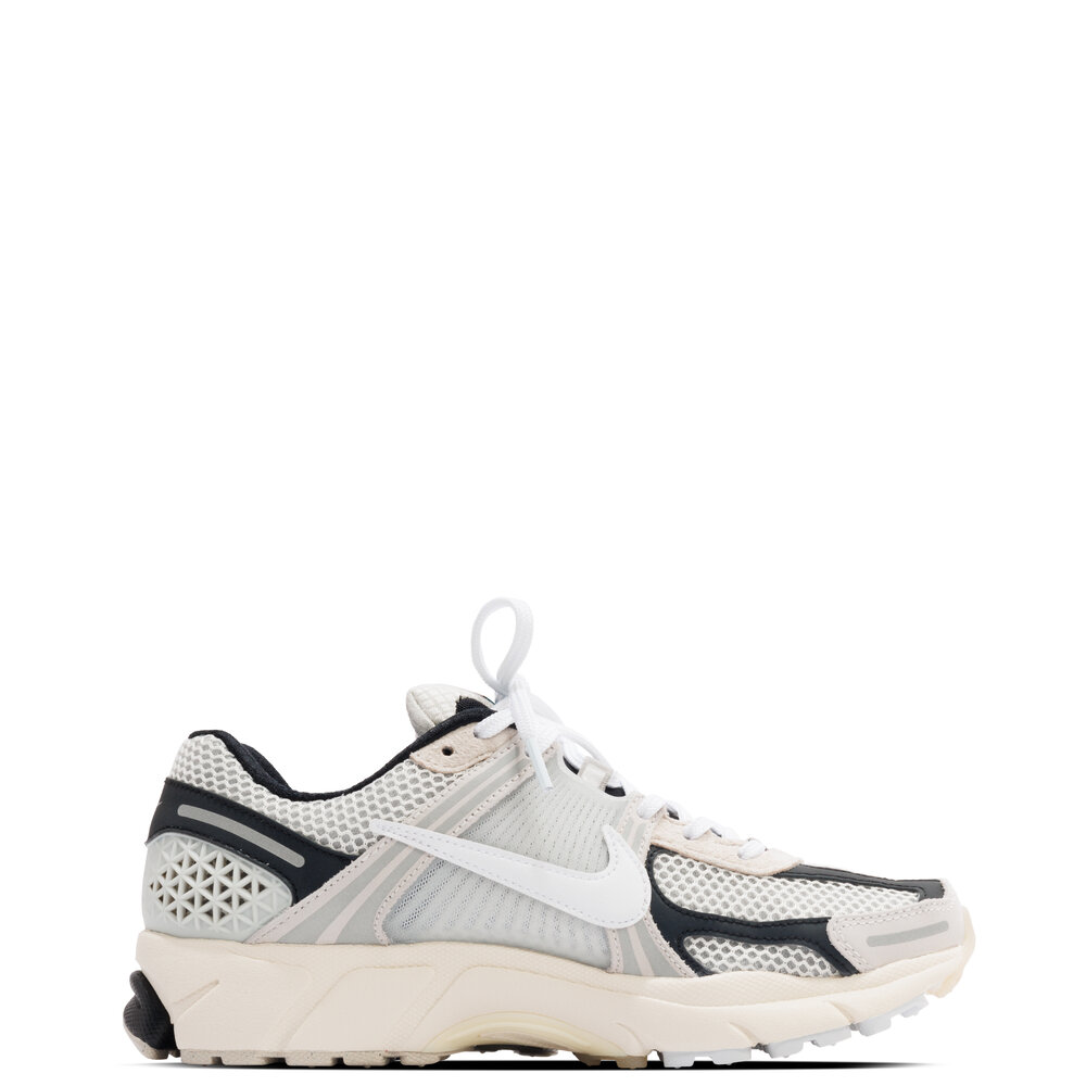NIKE ZOOM VOMERO 5 PRM 'LIGHT BONE & BLACK'