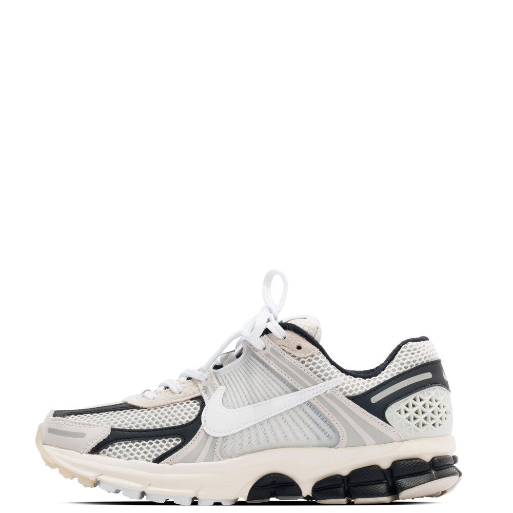 NIKE ZOOM VOMERO 5 PRM 'LIGHT BONE & BLACK'