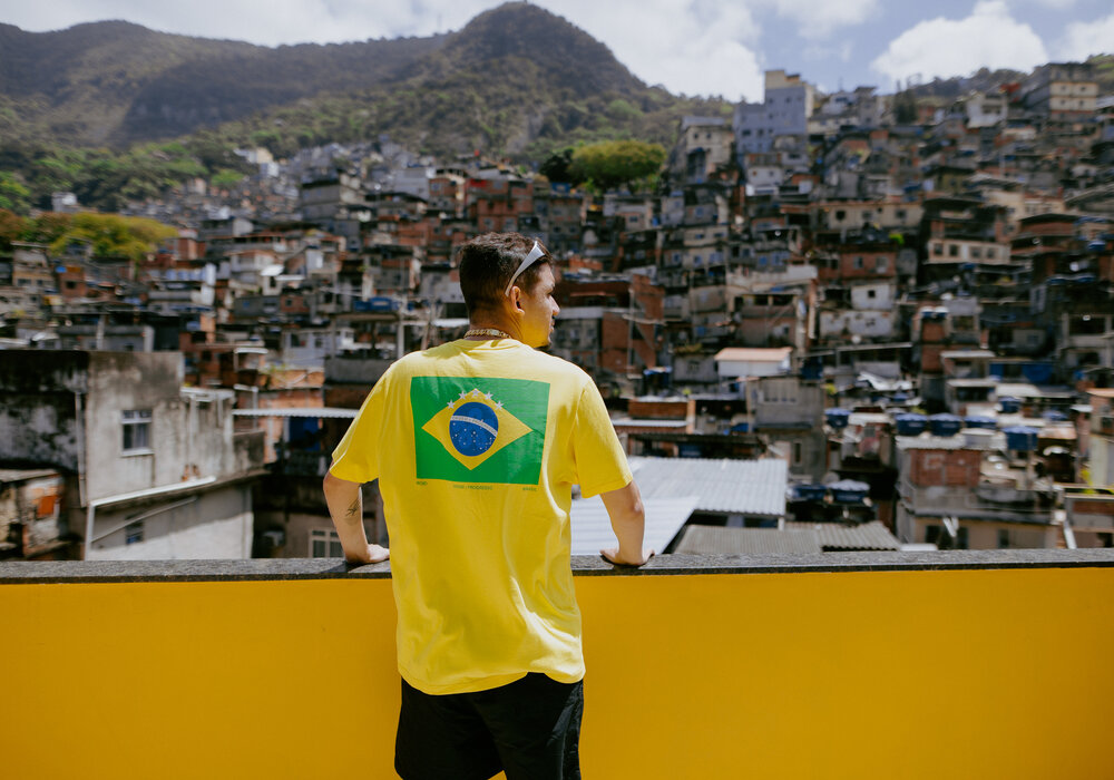 WOEI BRASIL DROP: 'ORDEM E PROGRESSO' T-SHIRT WOEI BRASIL DROP: 'ORDEM E PROGRESSO' T-SHIRT
