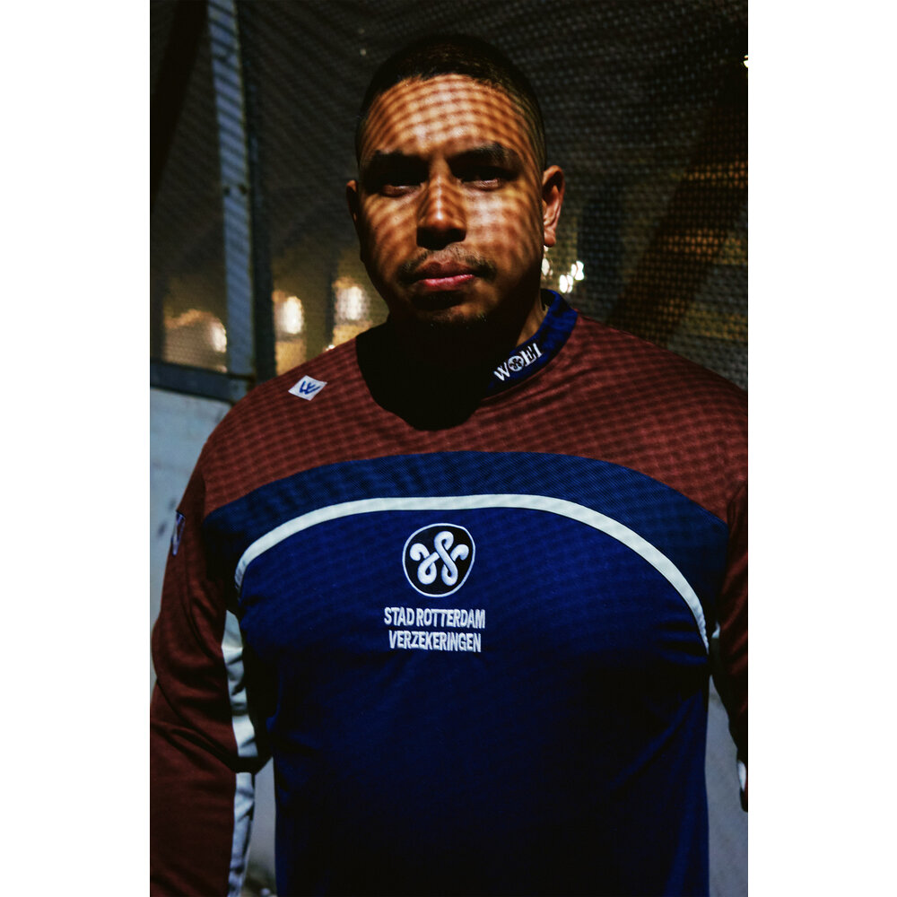 WOEI WOEI TRAINING SWEATER 2003 'BROWN' WOEI TRAINING SWEATER 2003 'BROWN'