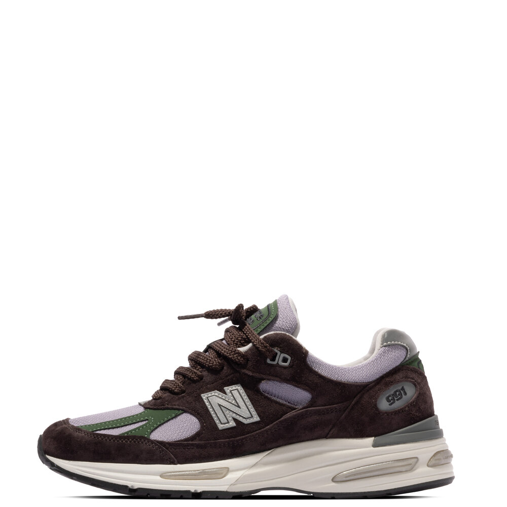 NEW BALANCE 991V2 ‘LICORICE'