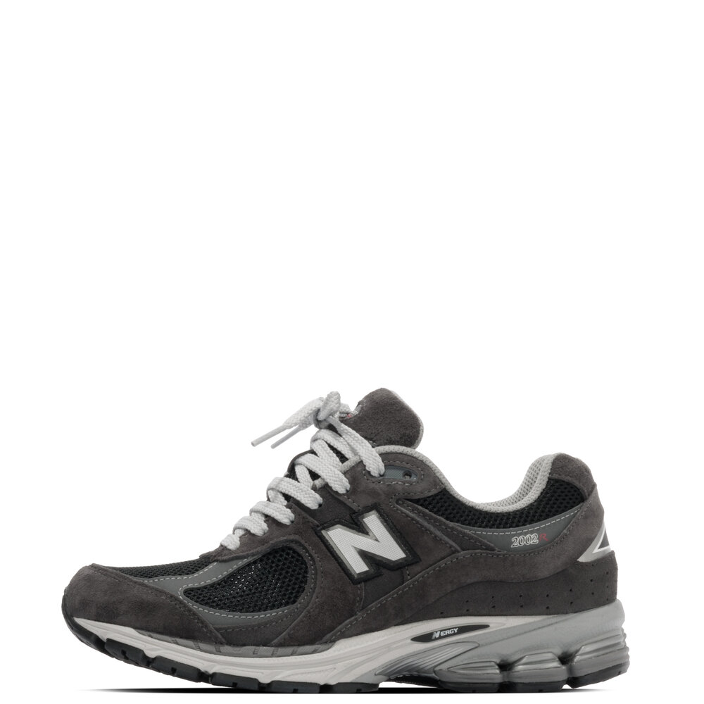 NEW BALANCE 2002 ‘BLACK CEMENT’