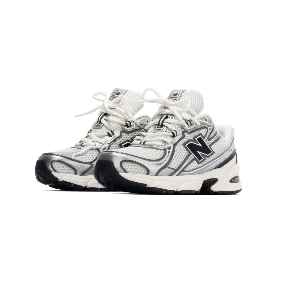 NEW BALANCE 740 ‘SILVER METALLIC’