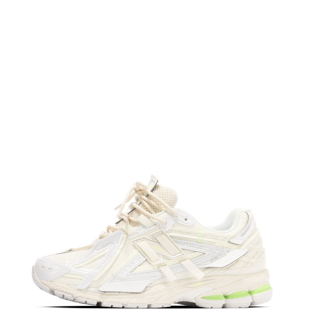 NEW BALANCE 1906 ‘WHITE MINT FLASH’