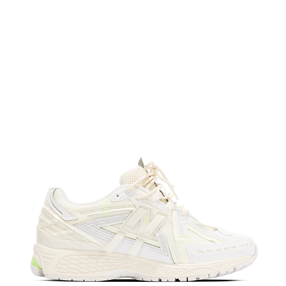 NEW BALANCE 1906 ‘WHITE MINT FLASH’