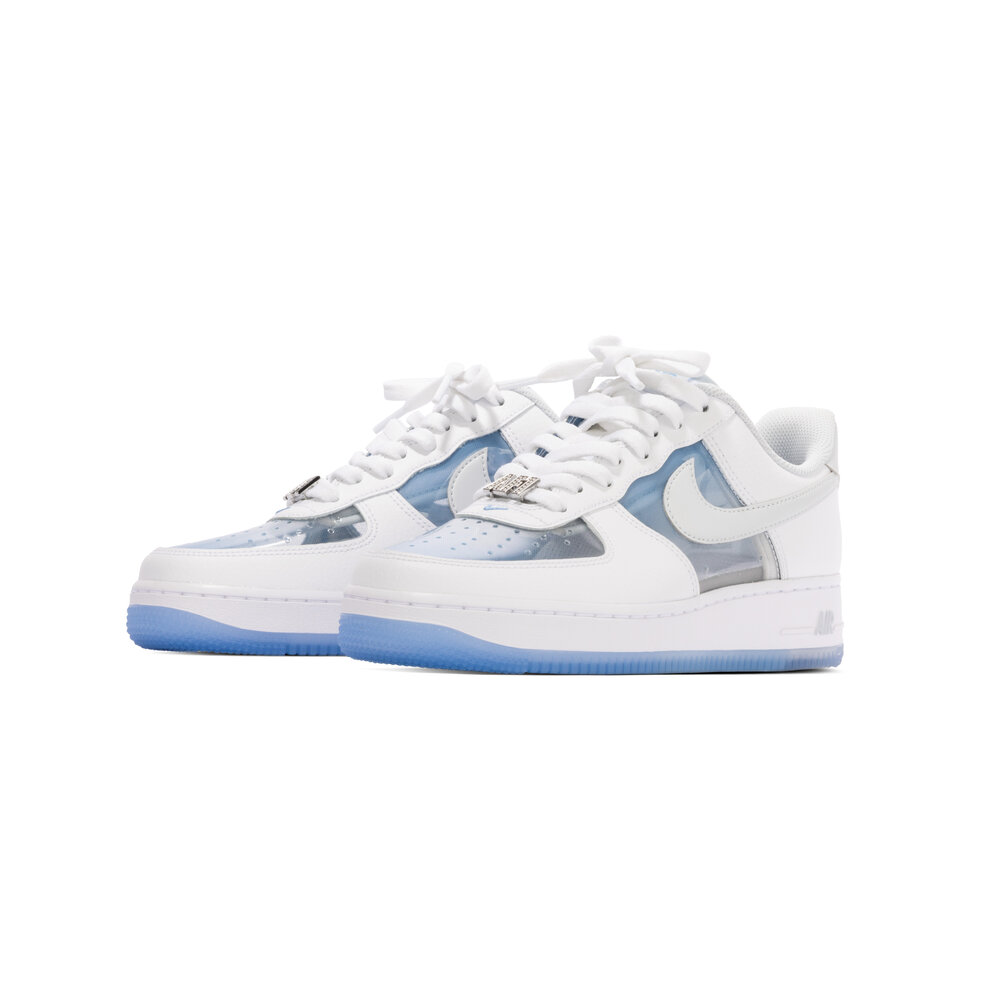 NIKE AIR FORCE 1 RETRO QS ‘PURE PLATINUM’