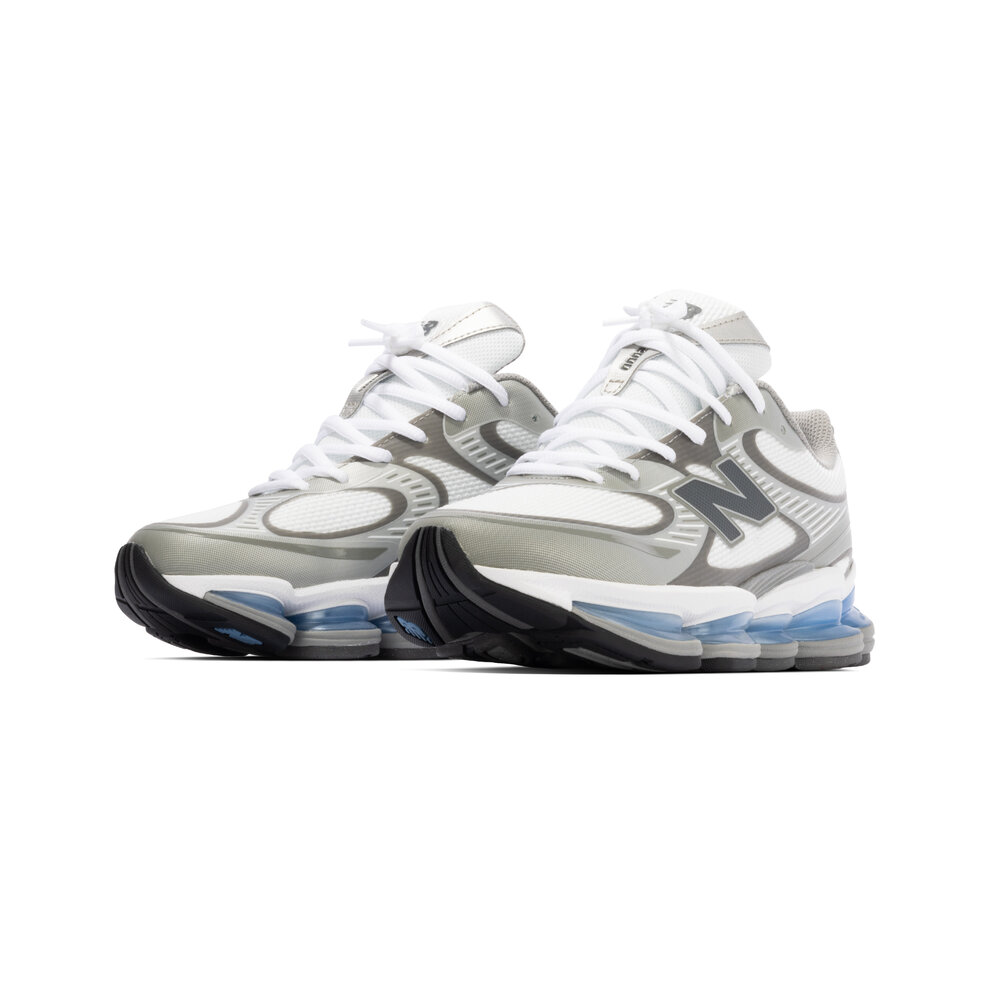 NEW BALANCE 2000 WHITE/SILVER METALLIC