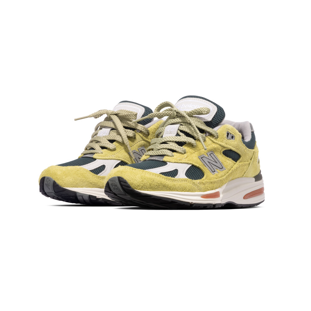 NEW BALANCE 991V2 ‘GRAPE SORBET’