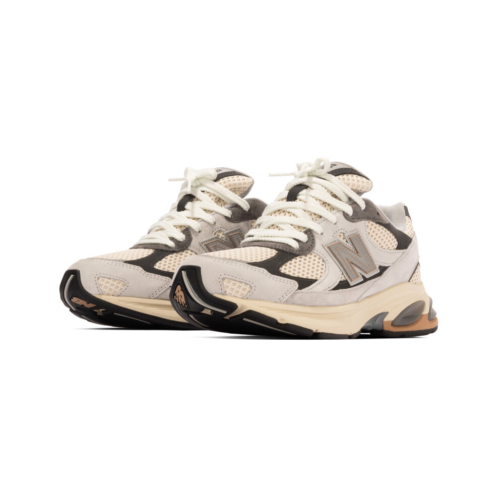 NEW BALANCE 2010  ‘CREAM GREY’