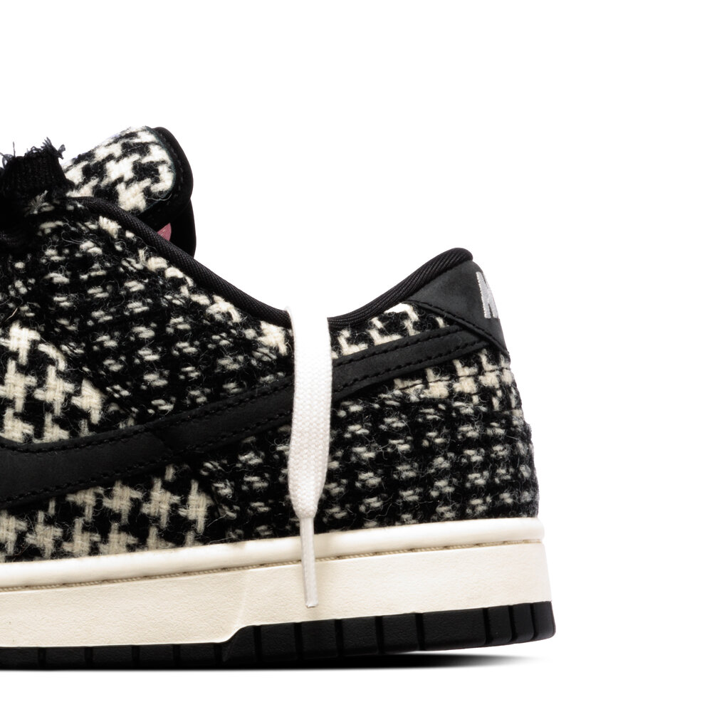 NIKE W DUNK LOW W X HARRIS TWEED ‘BLACK MULTI’