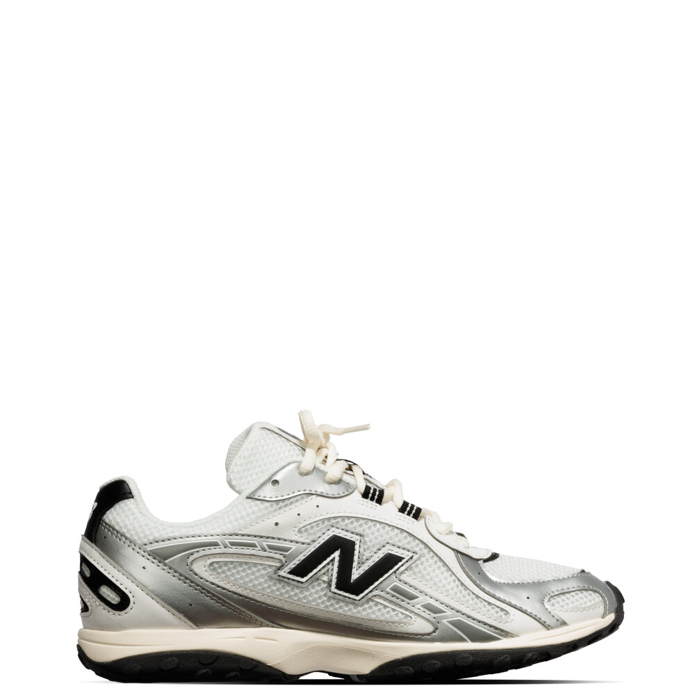 NEW BALANCE 204L ‘SILVER METALLIC  BLACK ’