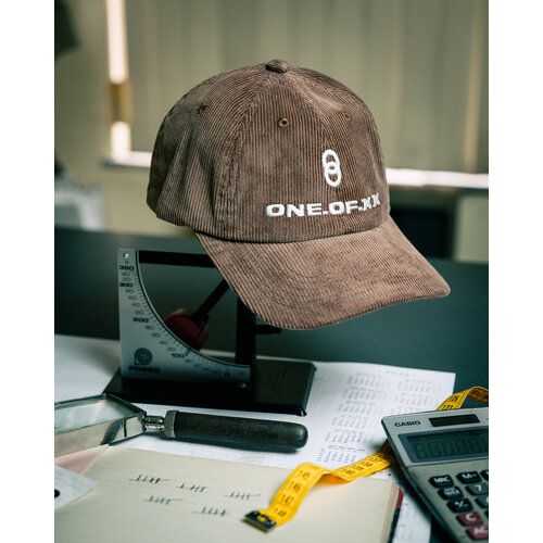 ONE.OF.XX CAP 4 'BROWN CORDUROY'