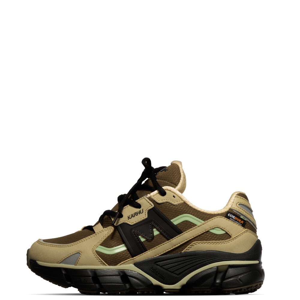 KARHU SUPER FULCRUM ‘BEECH JET BLACK’