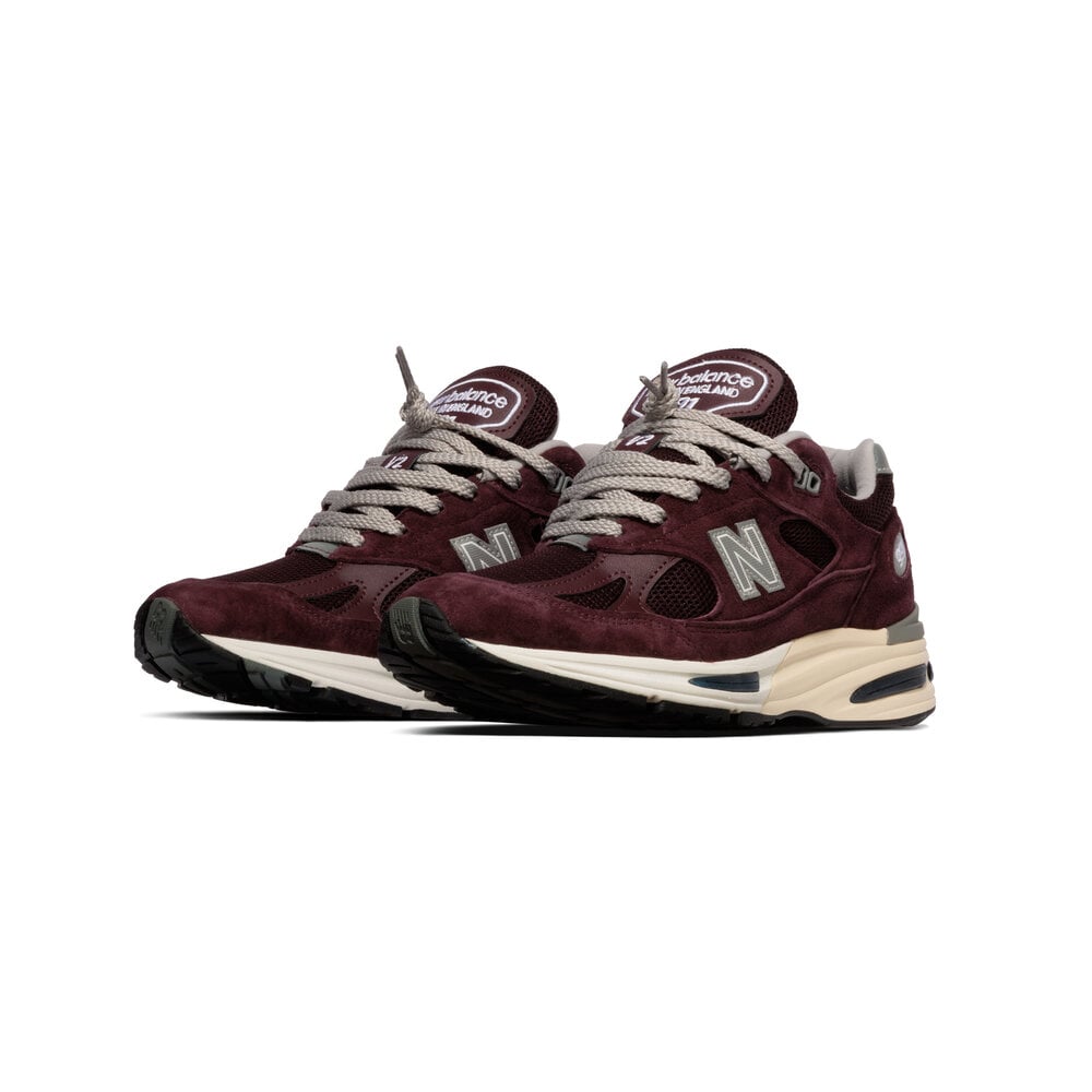NEW BALANCE 991 ‘CATAWBA GRAPE/SILVER’