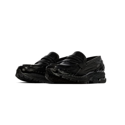 NEW BALANCE 1906 LOAFER ‘ BLACK CROC’