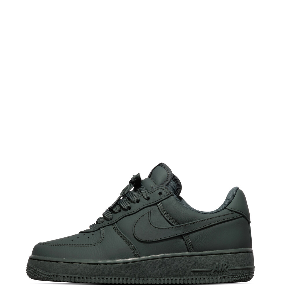 NIKE AIR FORCE 1 LOW RETRO PRM 'BOMBER GREY’