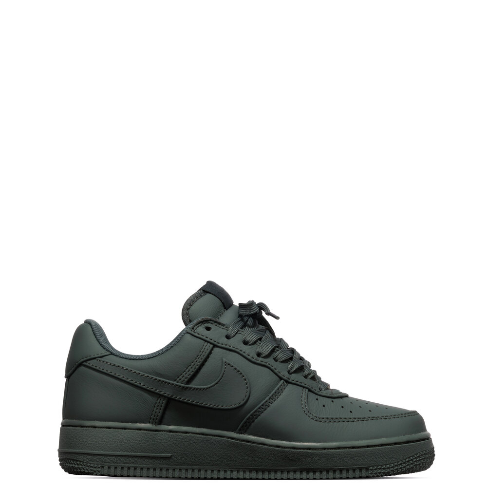 NIKE AIR FORCE 1 LOW RETRO PRM 'BOMBER GREY’