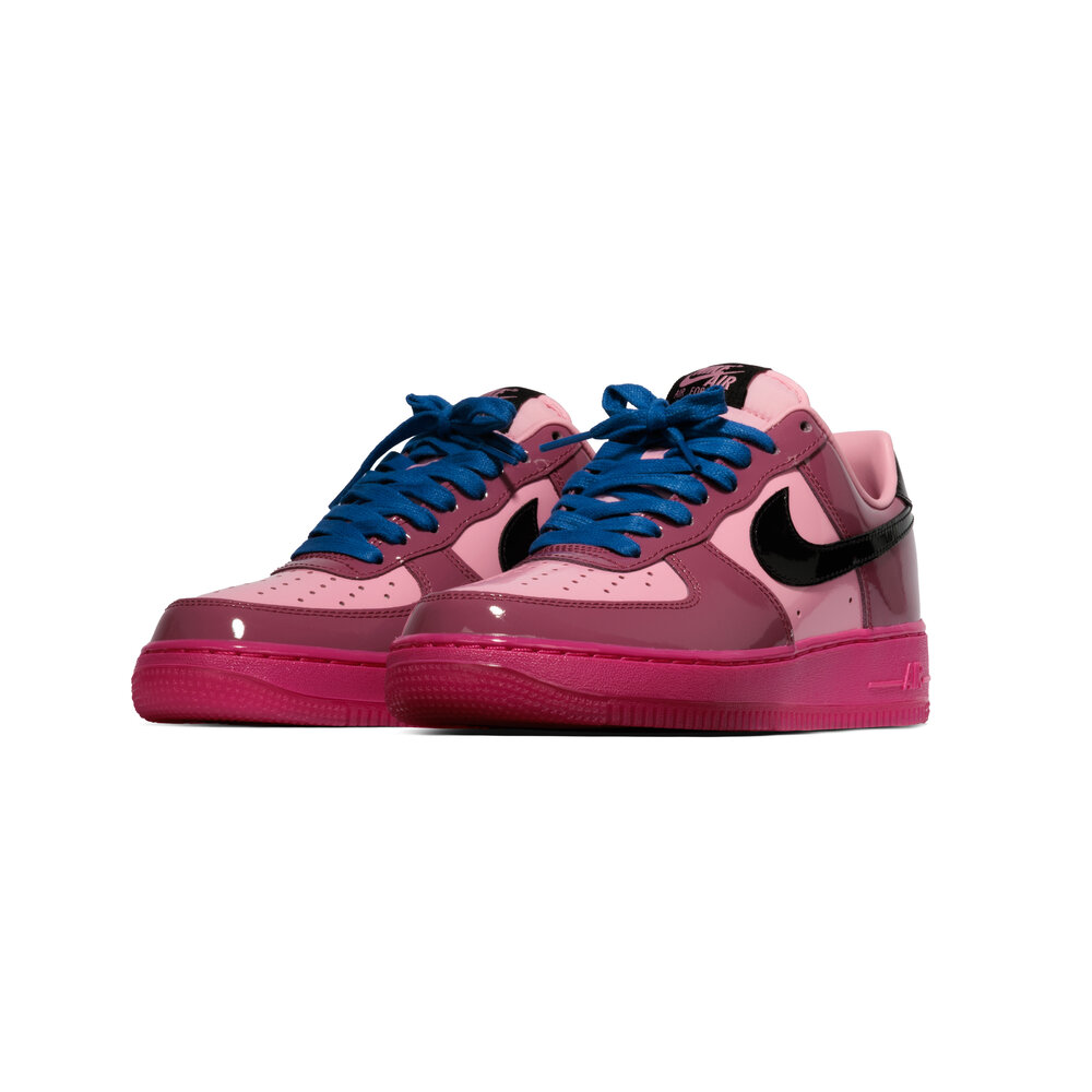 NIKE AIR FORCE 1 LOW QS ‘PINK COOLER’