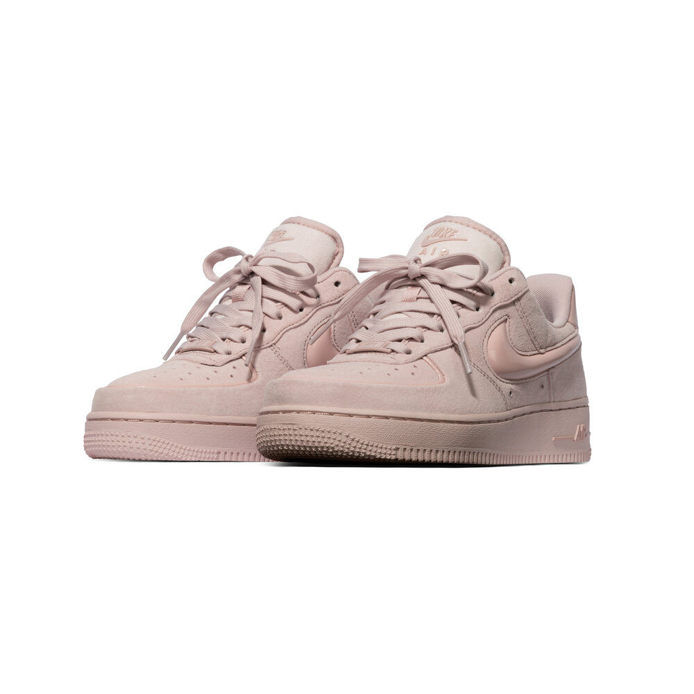 NIKE W AIR FORCE 1 ‘07 ‘PARTICLE PINK’