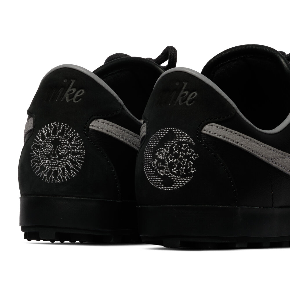 NIKE ASTROGRABBER ‘OFF NOIR/CEMENT GREY’