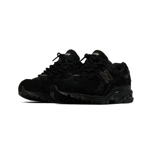 NEW BALANCE 2002 PROTECTION PACK GORE-TEX 'BLACK'