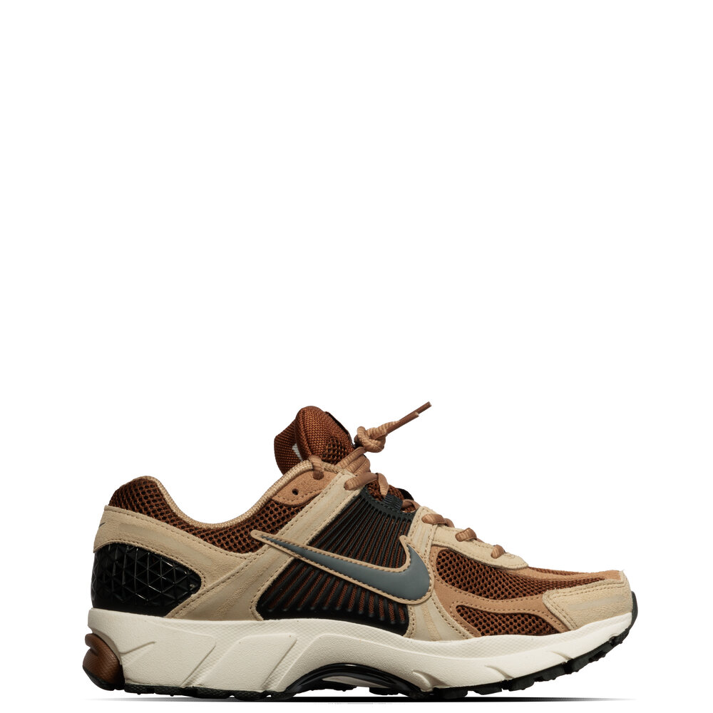 NIKE ZOOM VOMERO 5 'BRITISH TAN’